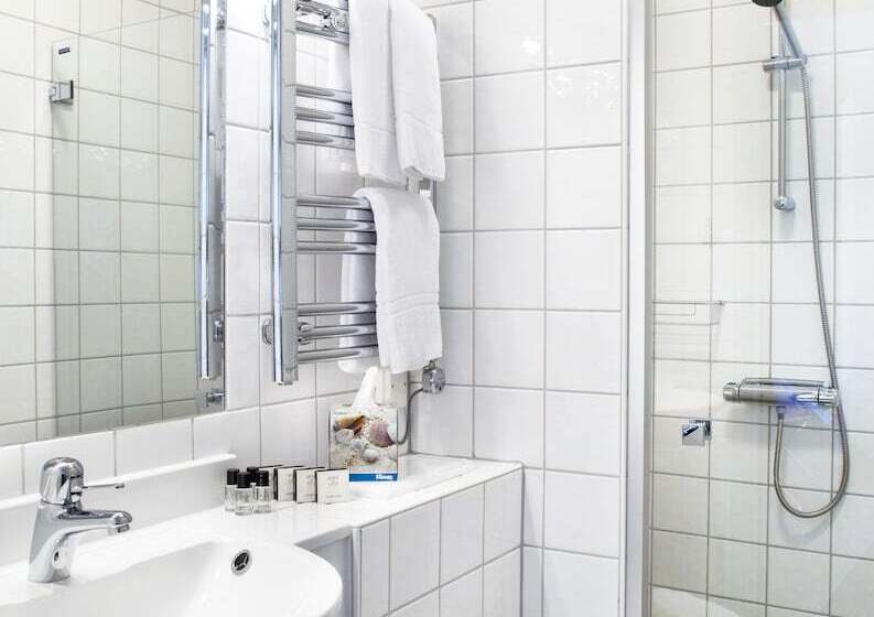 בית מלון כפרי Royal