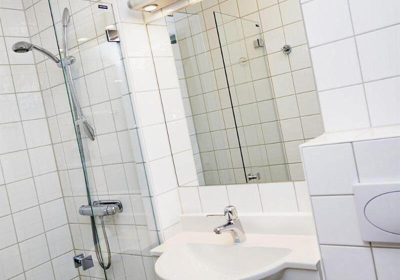 בית מלון כפרי Royal