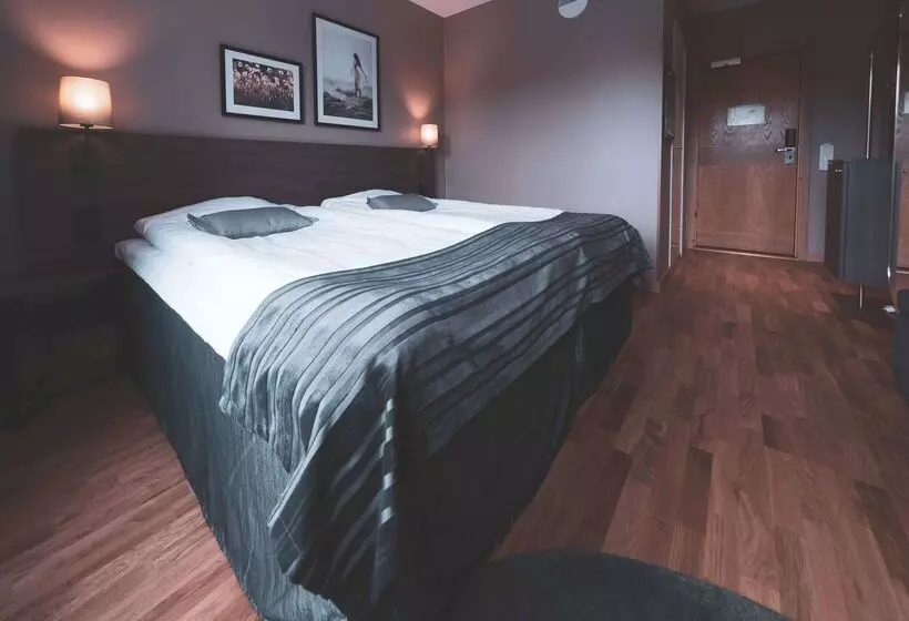 فندق Scandic Hallandia