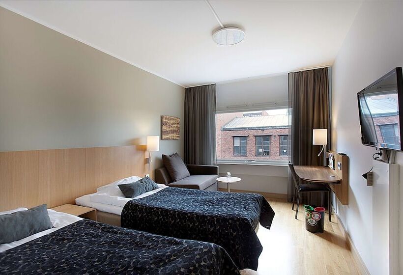 هتل Scandic Hallandia