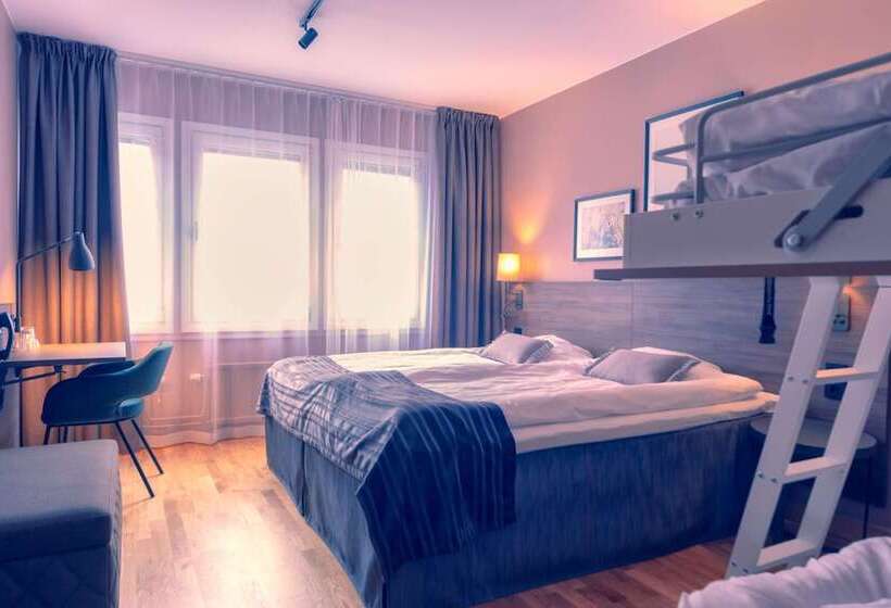 هتل Scandic Hallandia