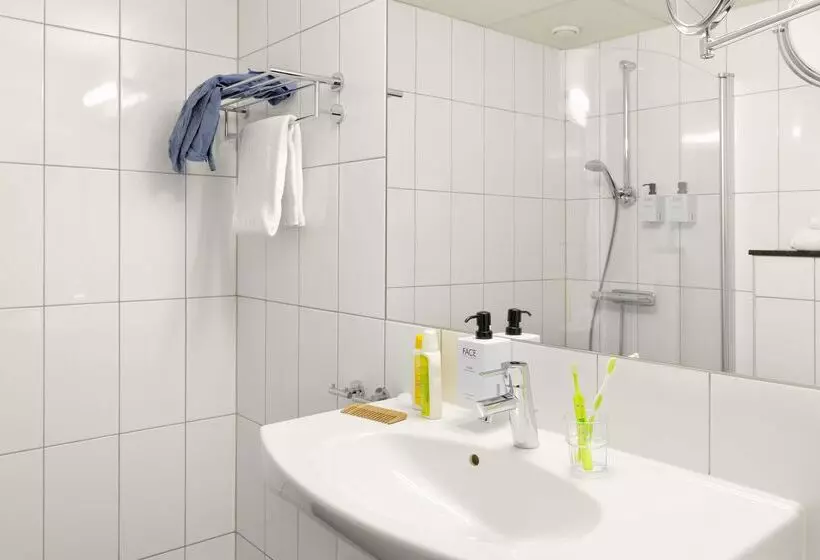 Otel Scandic Helsingborg Nord