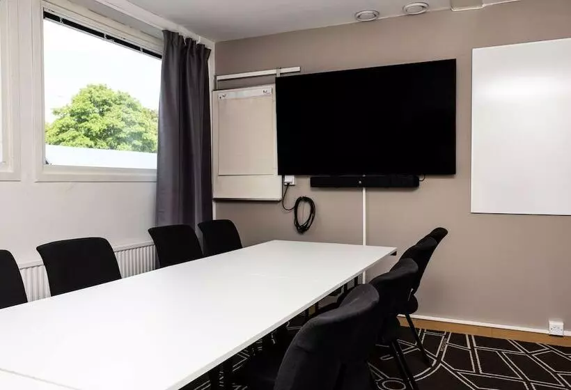 Hotel Scandic Orebro Vast