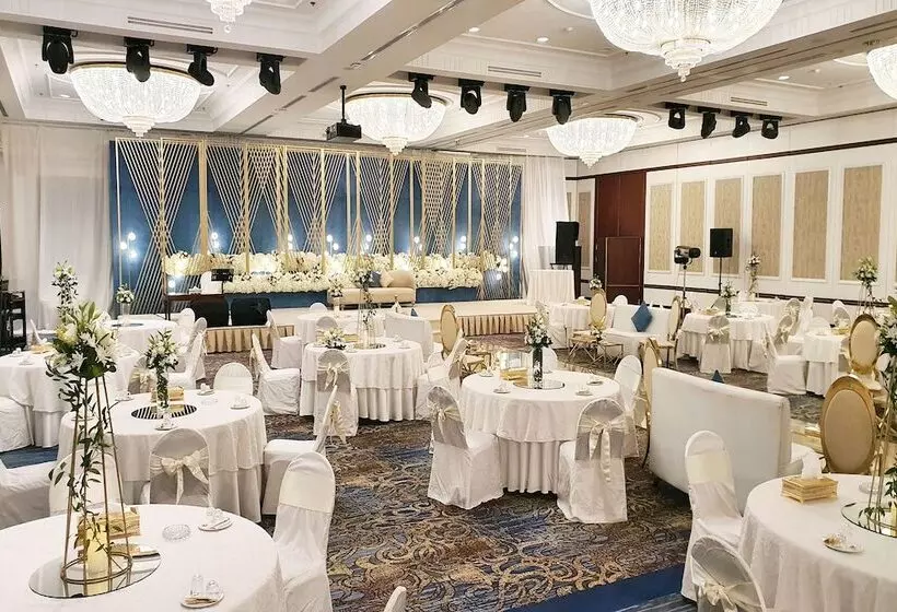 Hotel Crowne Plaza Jeddah, An Ihg