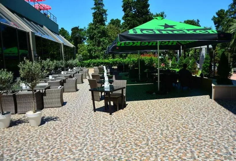 هتل Intourist Palace Batumi