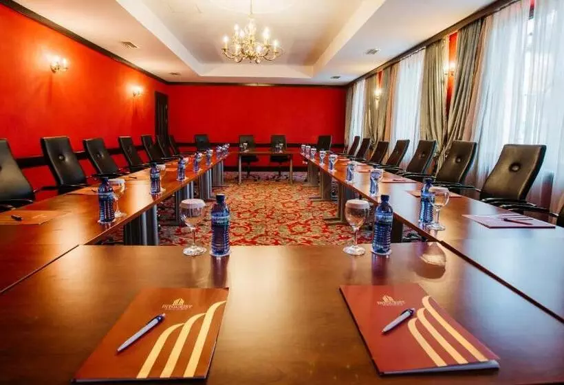 هتل Intourist Palace Batumi