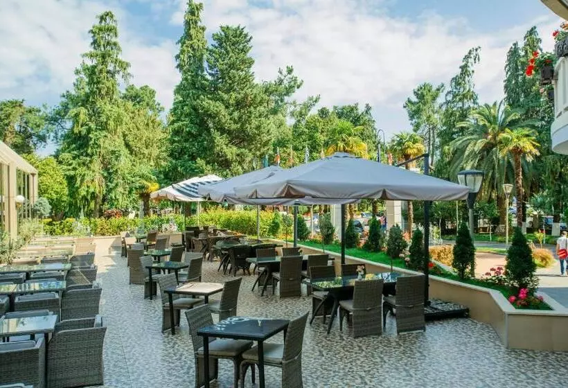 هتل Intourist Palace Batumi