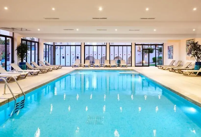 هتل Nozha Beach Resort & Spa