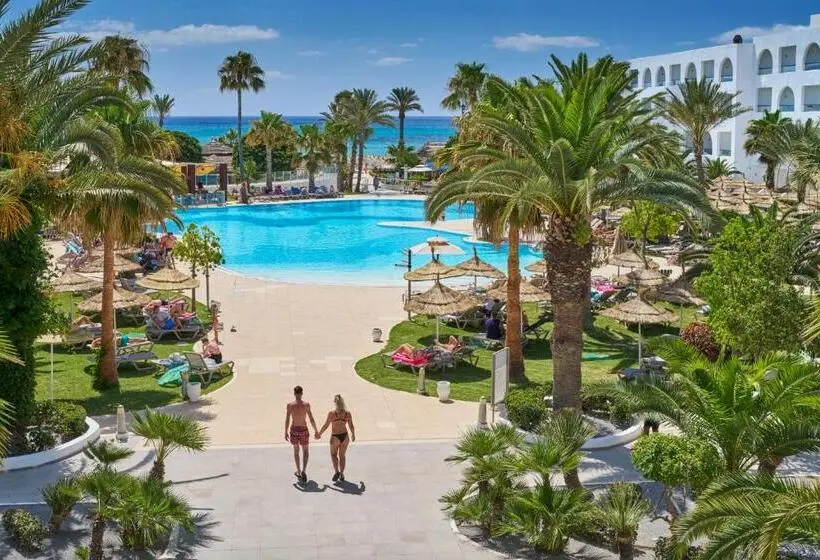 هتل Nozha Beach Resort & Spa