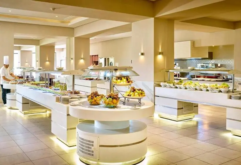 هتل Nozha Beach Resort & Spa