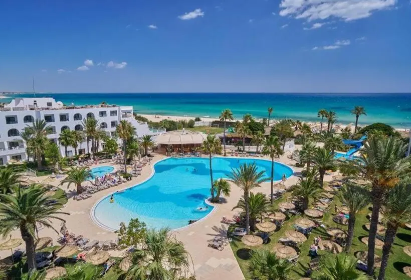 هتل Nozha Beach Resort & Spa