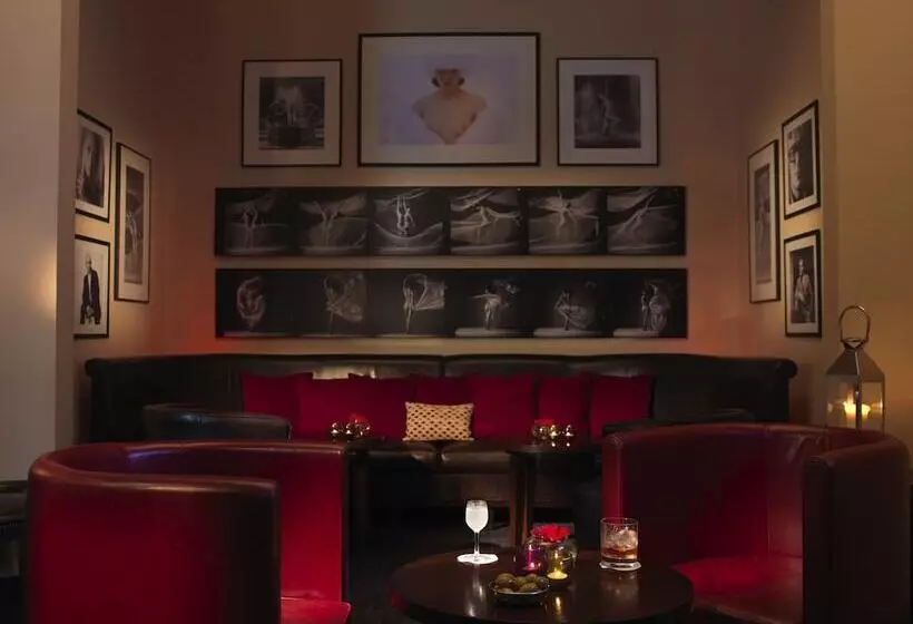 בית מלון כפרי Rocco Forte Astoria