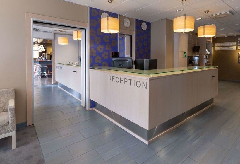 호텔 Scandic Hyvinkaa