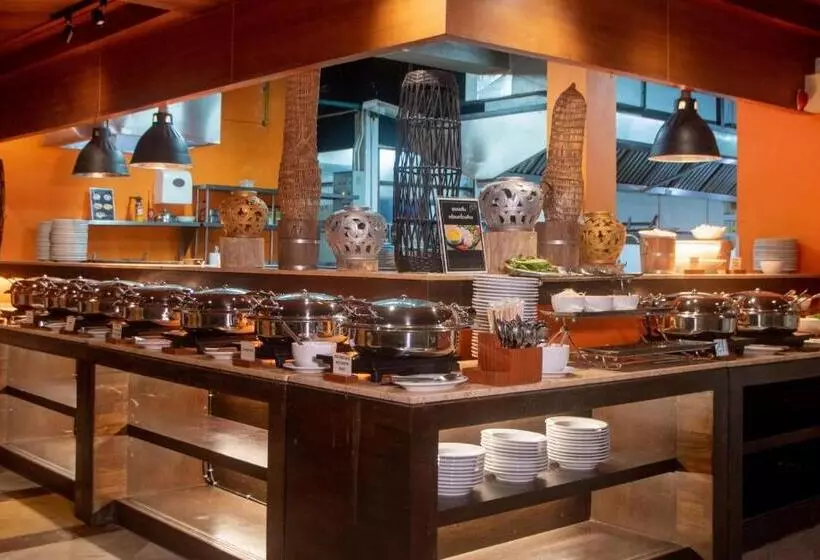 Hotel Thavorn Beach Village Resort & Spa Phuket