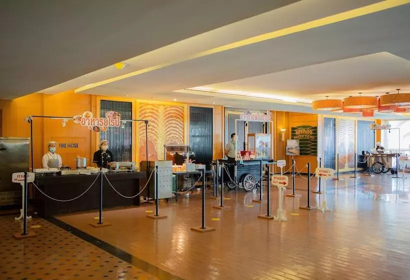 Hotel The Royal River