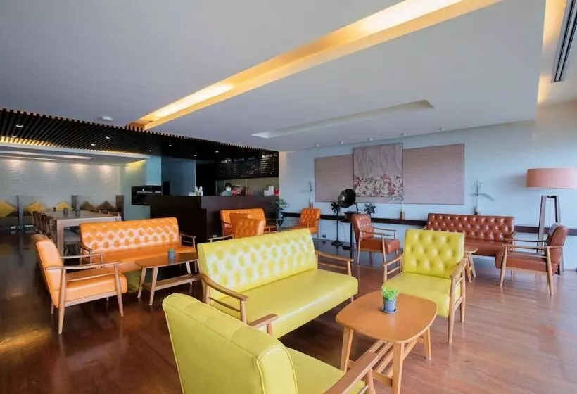 Hotel The Royal River