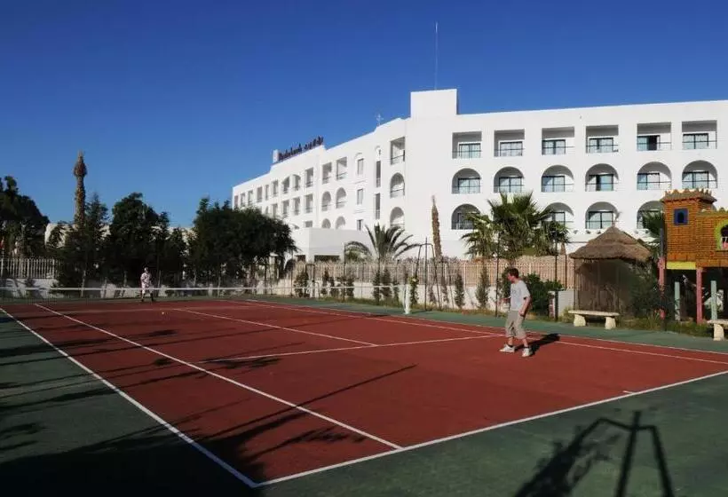 Hotel Nozha Beach Resort & Spa