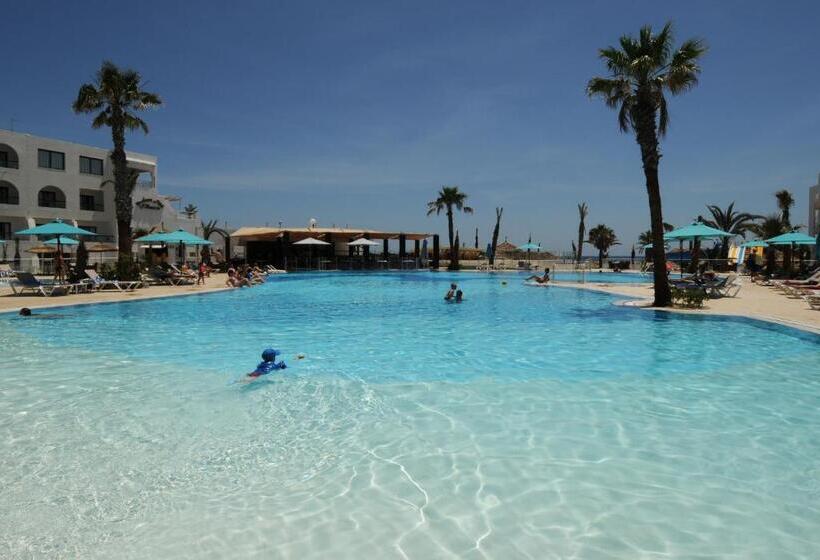 Hotel Nozha Beach Resort & Spa