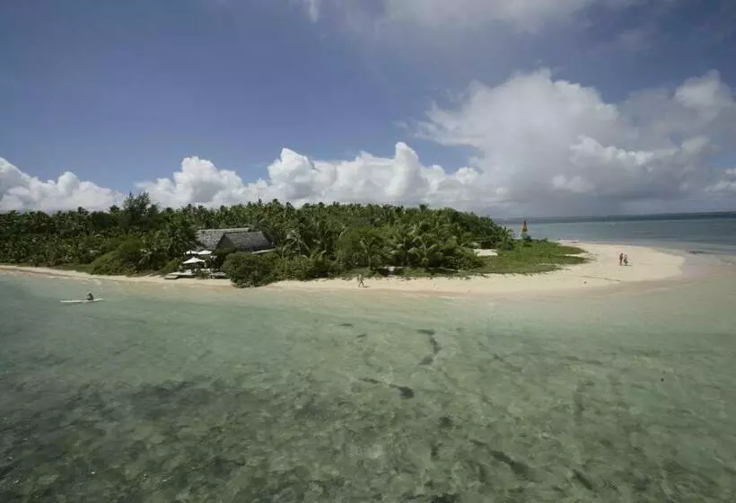Fafa Island Resort