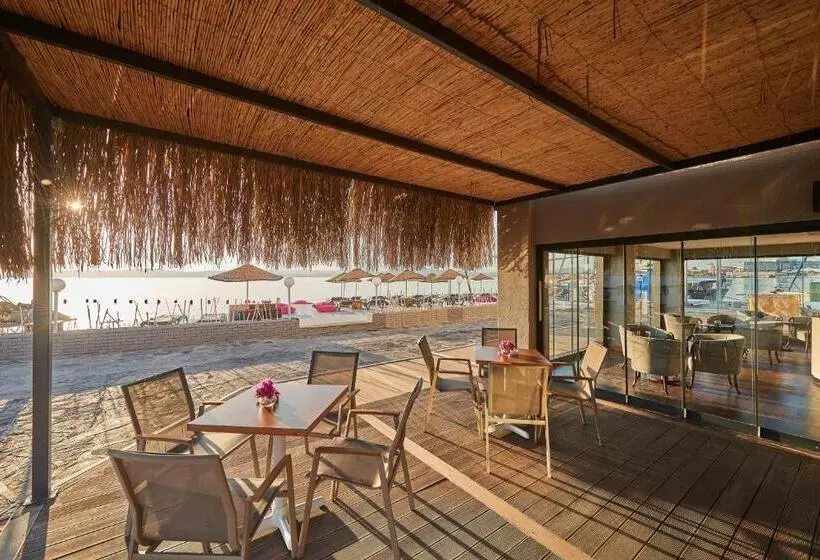 Altin Yunus Hotel & Spa çeşme