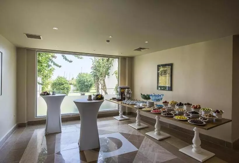 Altin Yunus Hotel & Spa çeşme