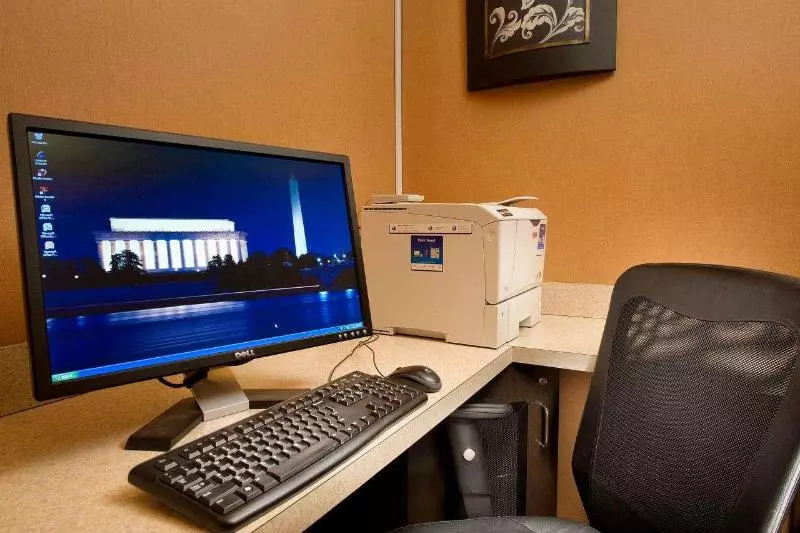 فندق American Inn Of Bethesda