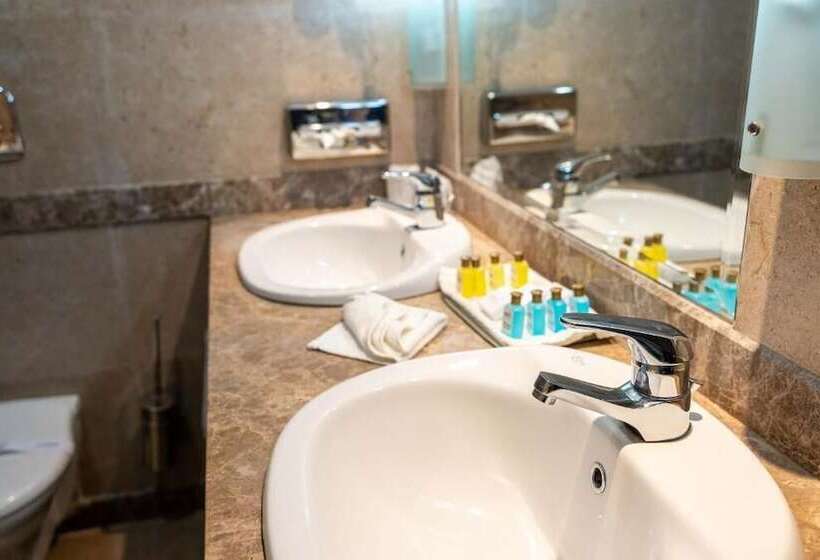 هتل Aracan Eatabe Luxor