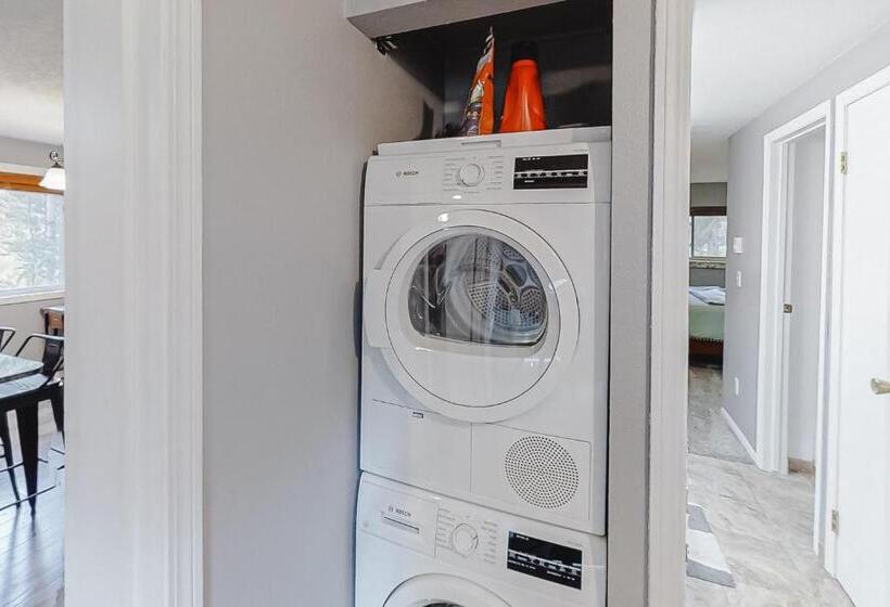 هتل Beaver Village 15 11