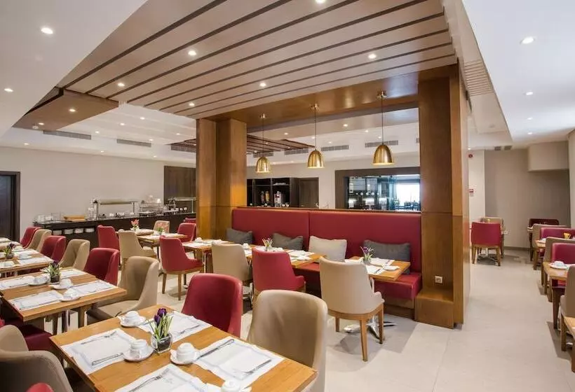 هتل Belvedere Fourati