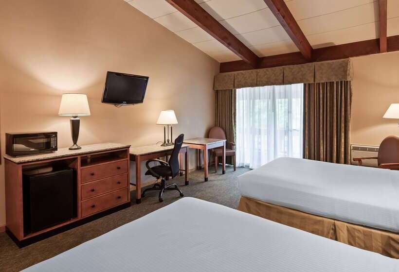 Отель Best Western Adirondack Inn