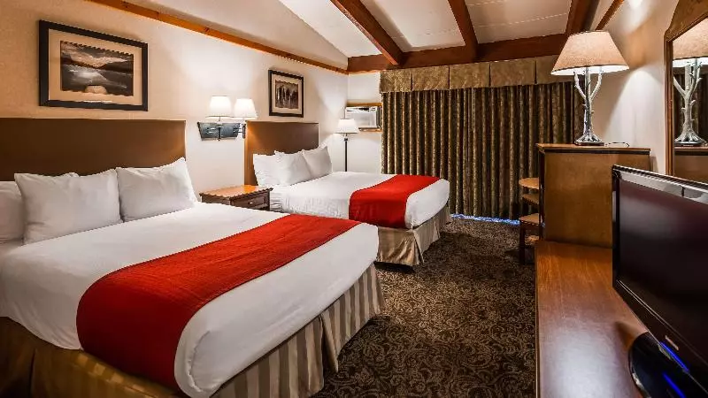 فندق Best Western Adirondack Inn