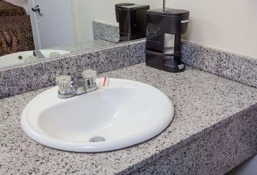 ホテル Days Inn By Wyndham Anaheim West