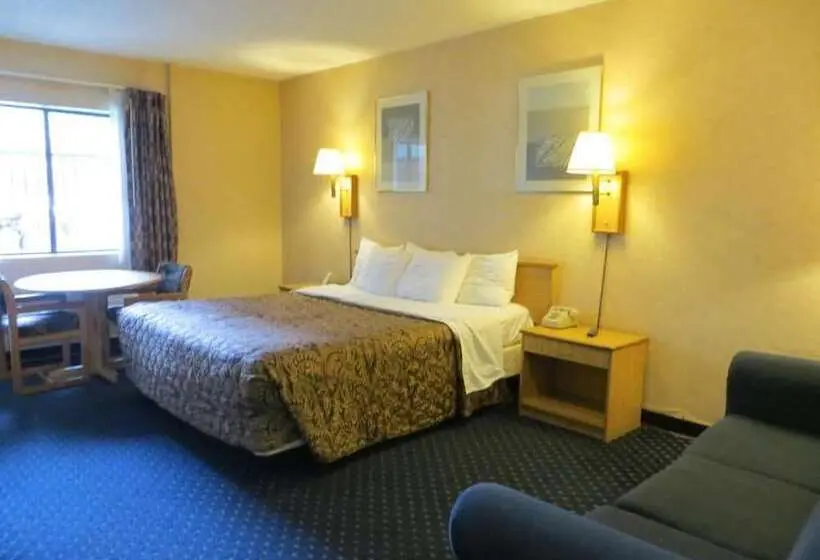 Hotelli Days Inn By Wyndham Anaheim West