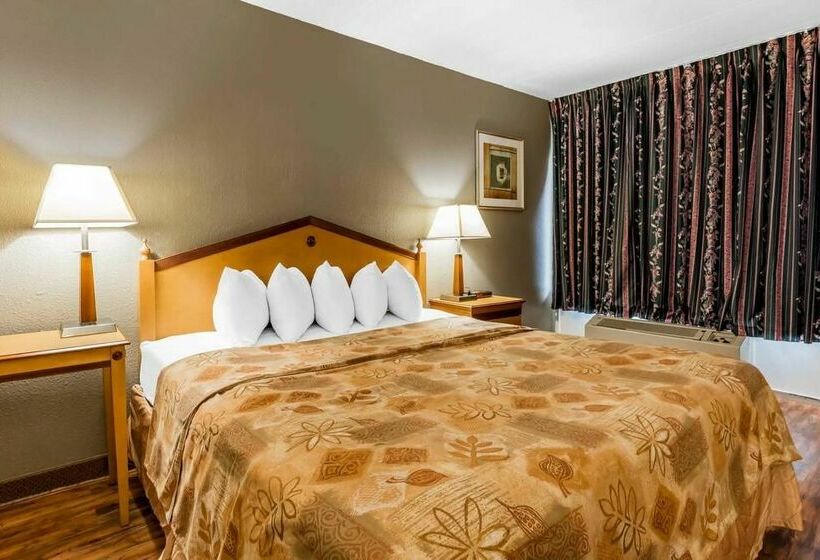 בית מלון כפרי Econo Lodge Inn and Suites Hot Springs