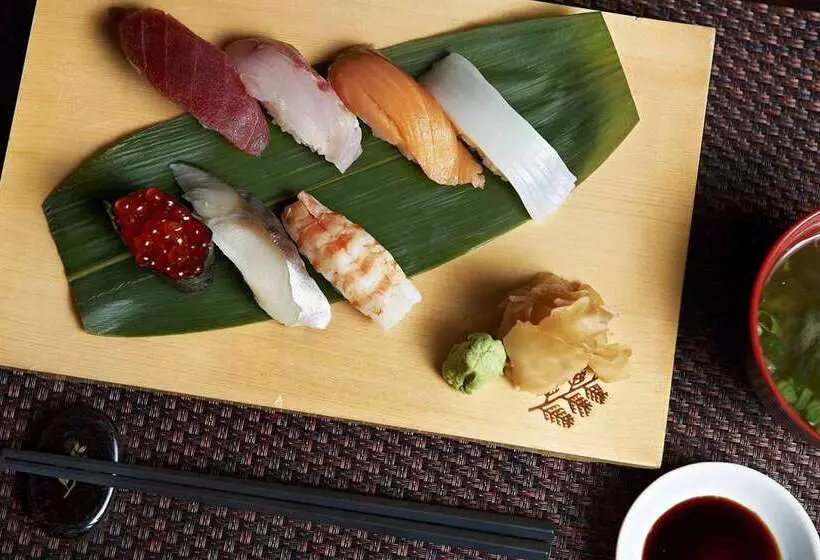 هتل Hilton Cairo Zamalek Residences