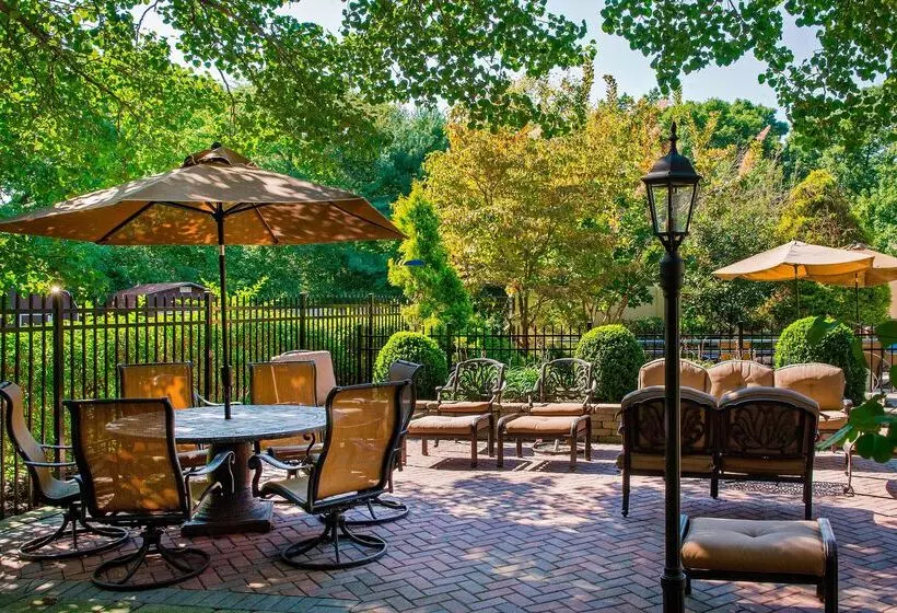 Otel Sonesta Select Tinton Falls Eatontown