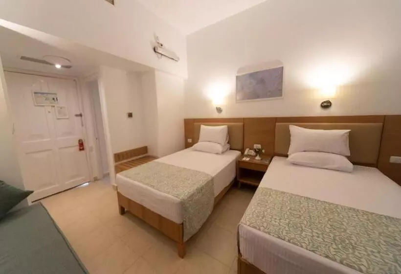 Hotelli Dahab Lagoon Club & Resort Ex Tirana Dahab