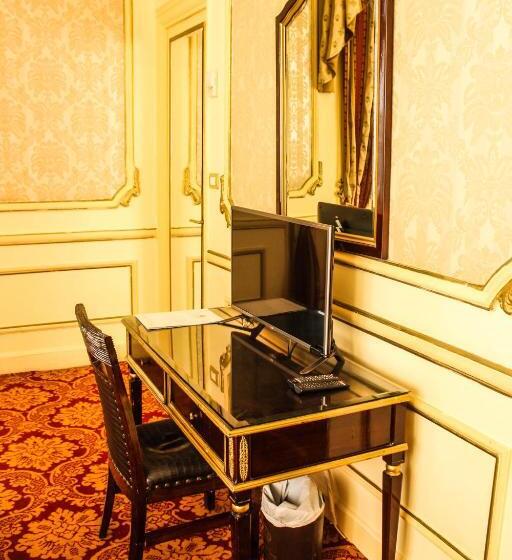 Windsor Palace Luxury Heritage Hotel Since 1906 By Paradise Inn Group