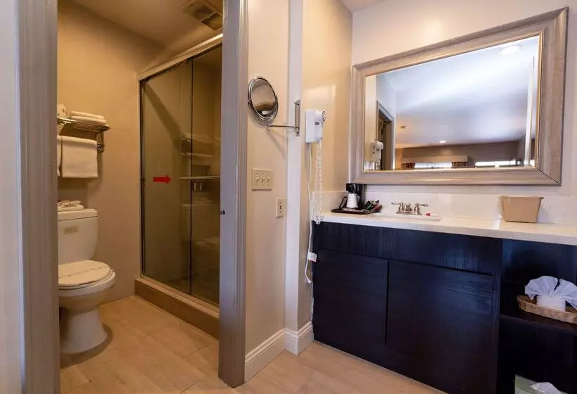 فندق على الطريق Super 8 By Wyndham Anaheim/disneyland Drive