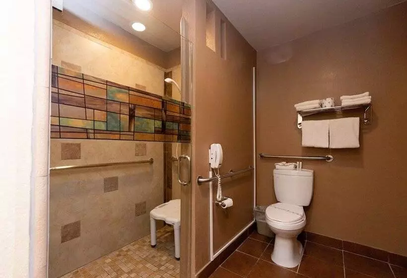 فندق على الطريق Super 8 By Wyndham Anaheim/disneyland Drive