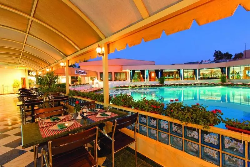 استراحتگاه Cairo Pyramids