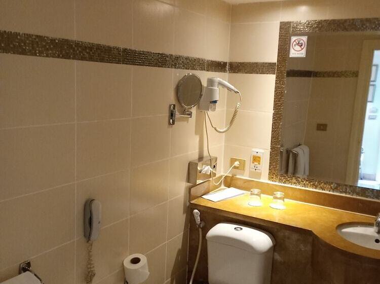 استراحتگاه Cairo Pyramids