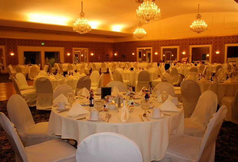 The Abraham Lincoln A Wyndham Hotel