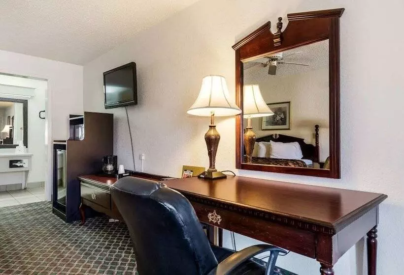 酒店 Americas Best Value Inn Paris