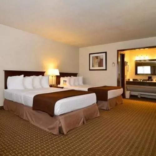 בית מלון כפרי Magnuson  Adobe Inn