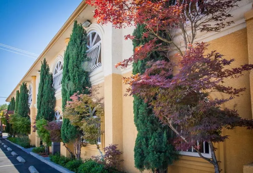 ホテル Best Western Bishop Lodge