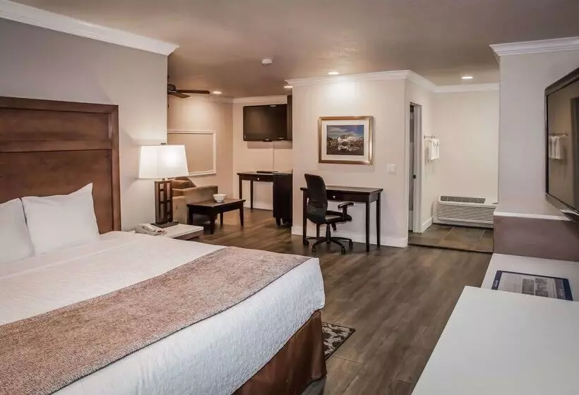 ホテル Best Western Bishop Lodge