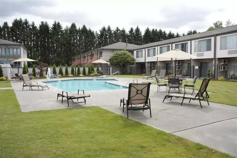 فندق Best Western College Way Inn