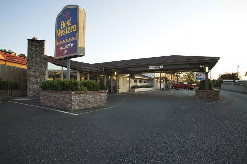 فندق Best Western College Way Inn