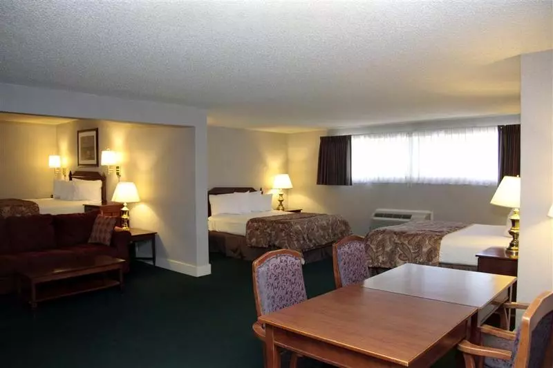 فندق Best Western College Way Inn